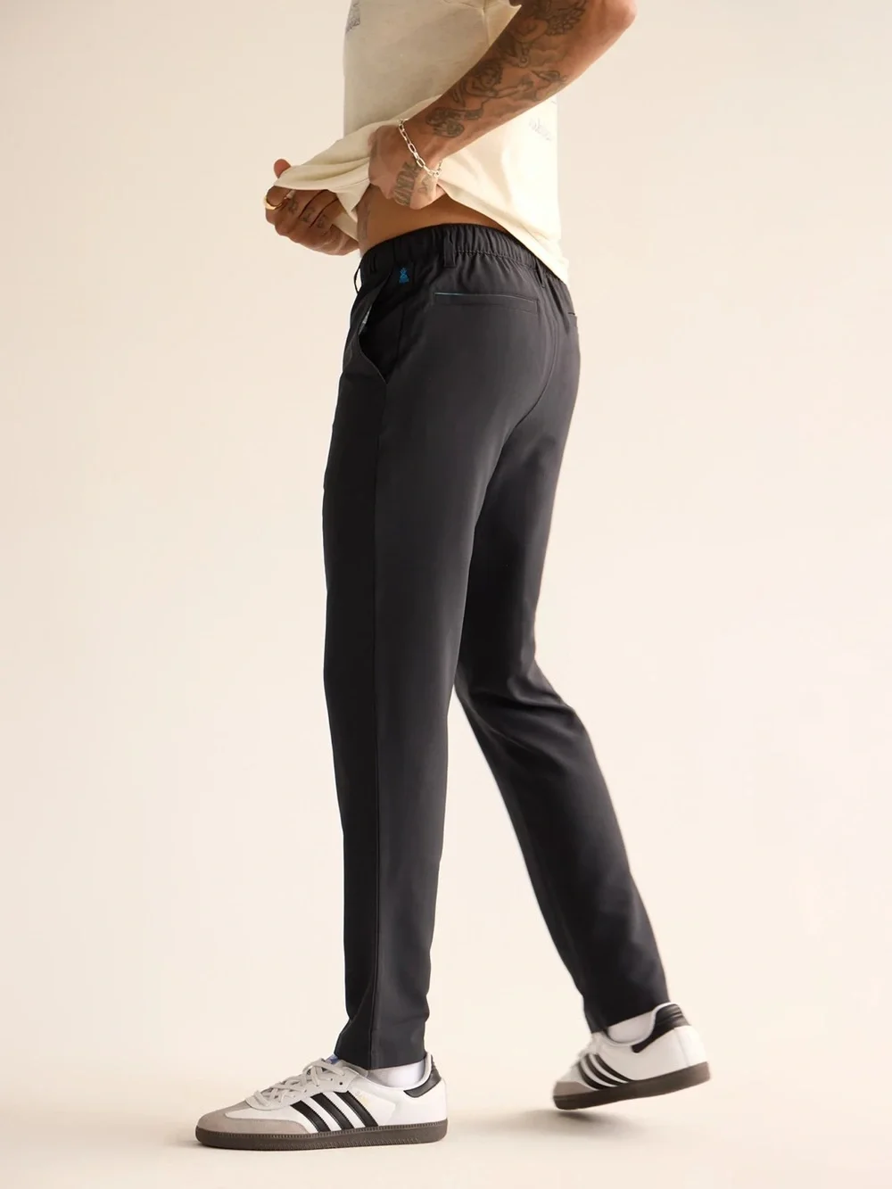 Chubbies Everywear Performance Pant midnight adventures medium black Athleisure